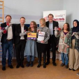20190106Kinderhaus_Schwalbacher_Straße_Ausgezeichnet-300x203.jpg