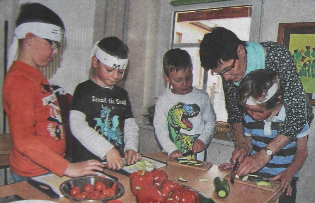 Lilo-Lausch_Zeitung-TA-1024x662.jpg